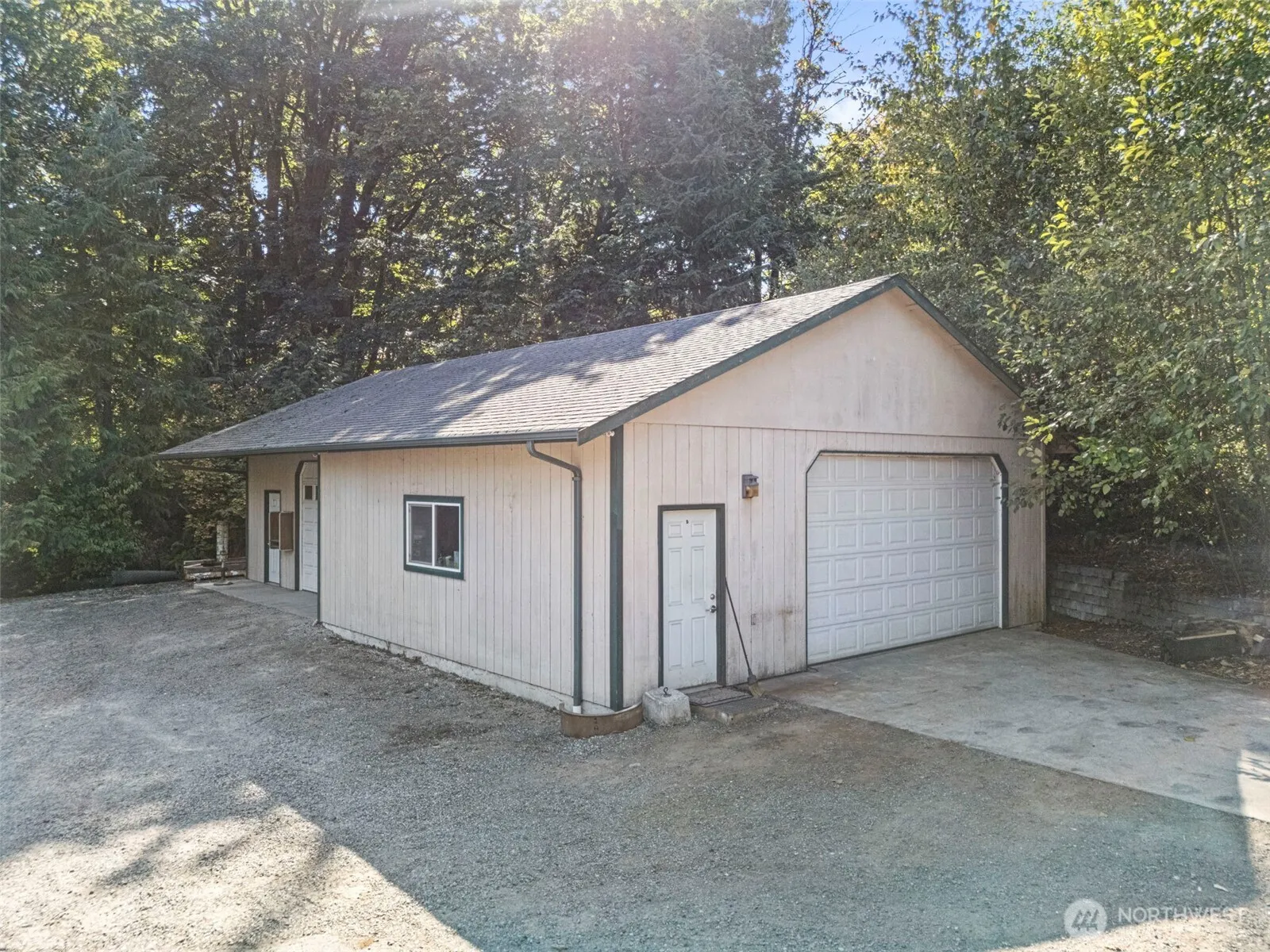 Property photo for 6409 5th Street Ne, Tacoma photo 2