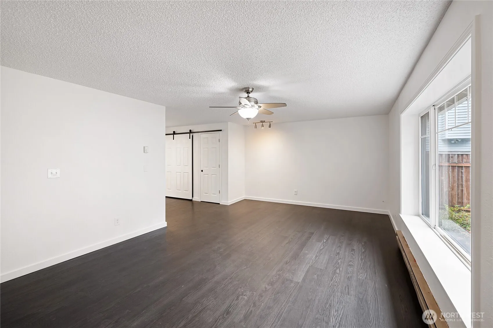 Property photo for 2810 Cherokee Boulevard, Puyallup photo 4