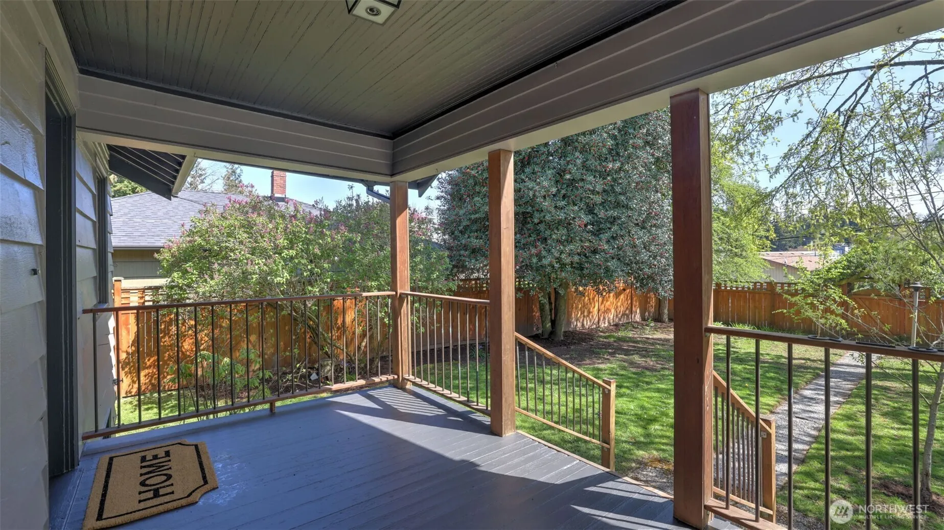 Property photo for 10735 Whitman Avenue N, Seattle photo 4