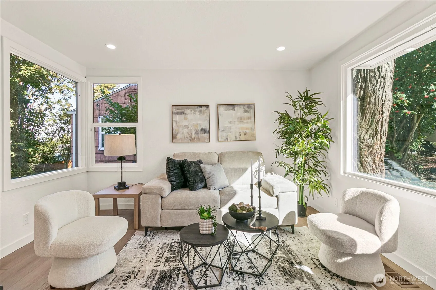 Property photo for 12077 75th Avenue S, Seattle photo 5