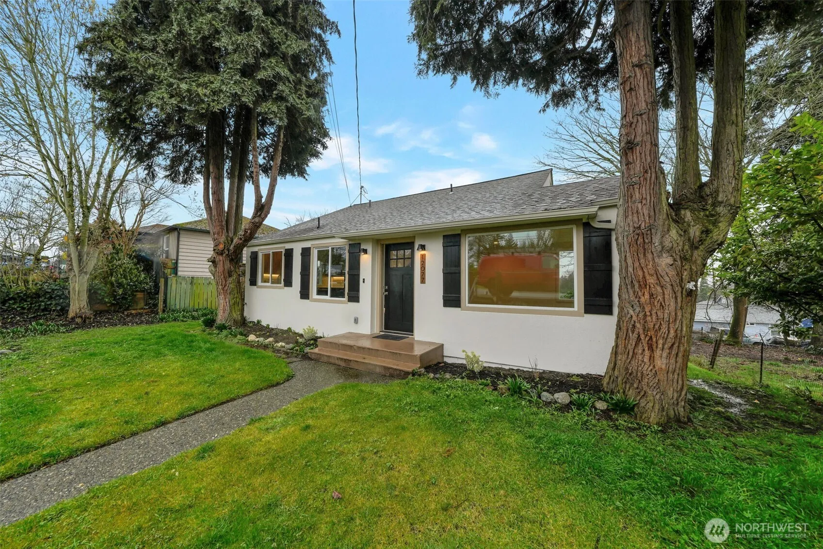 Property photo for 12077 75th Avenue S, Seattle photo 2