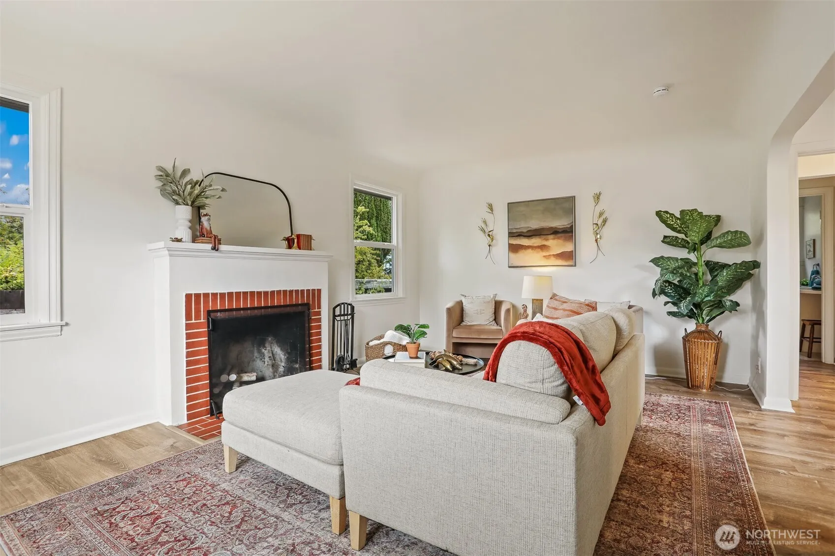 Property photo for 12042 26th Avenue S, Seattle photo 4