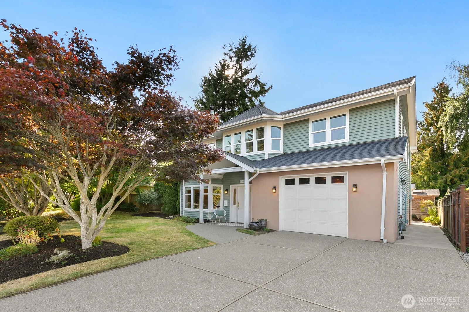 Property photo for 10027 Dibble Avenue Nw, Seattle photo 2