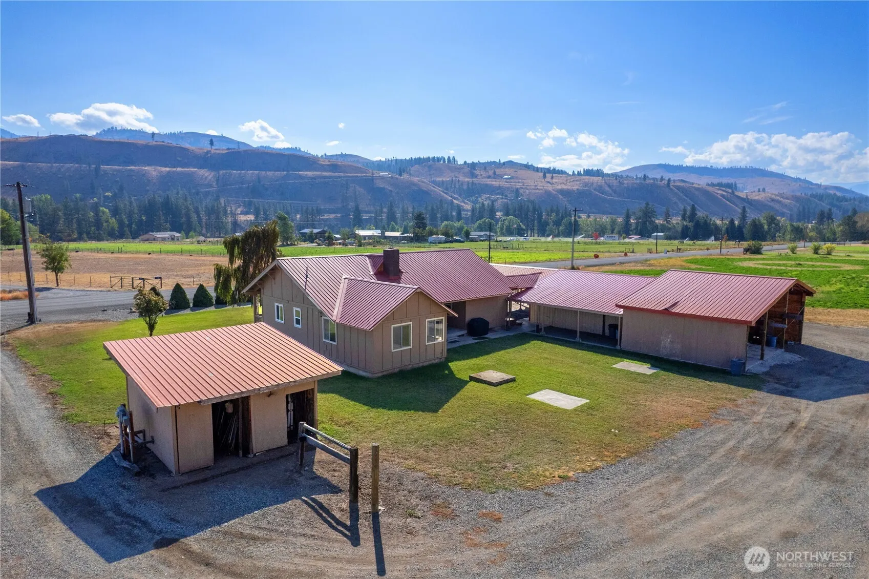 Property photo for 245 Twisp-carlton Road, Twisp photo 3