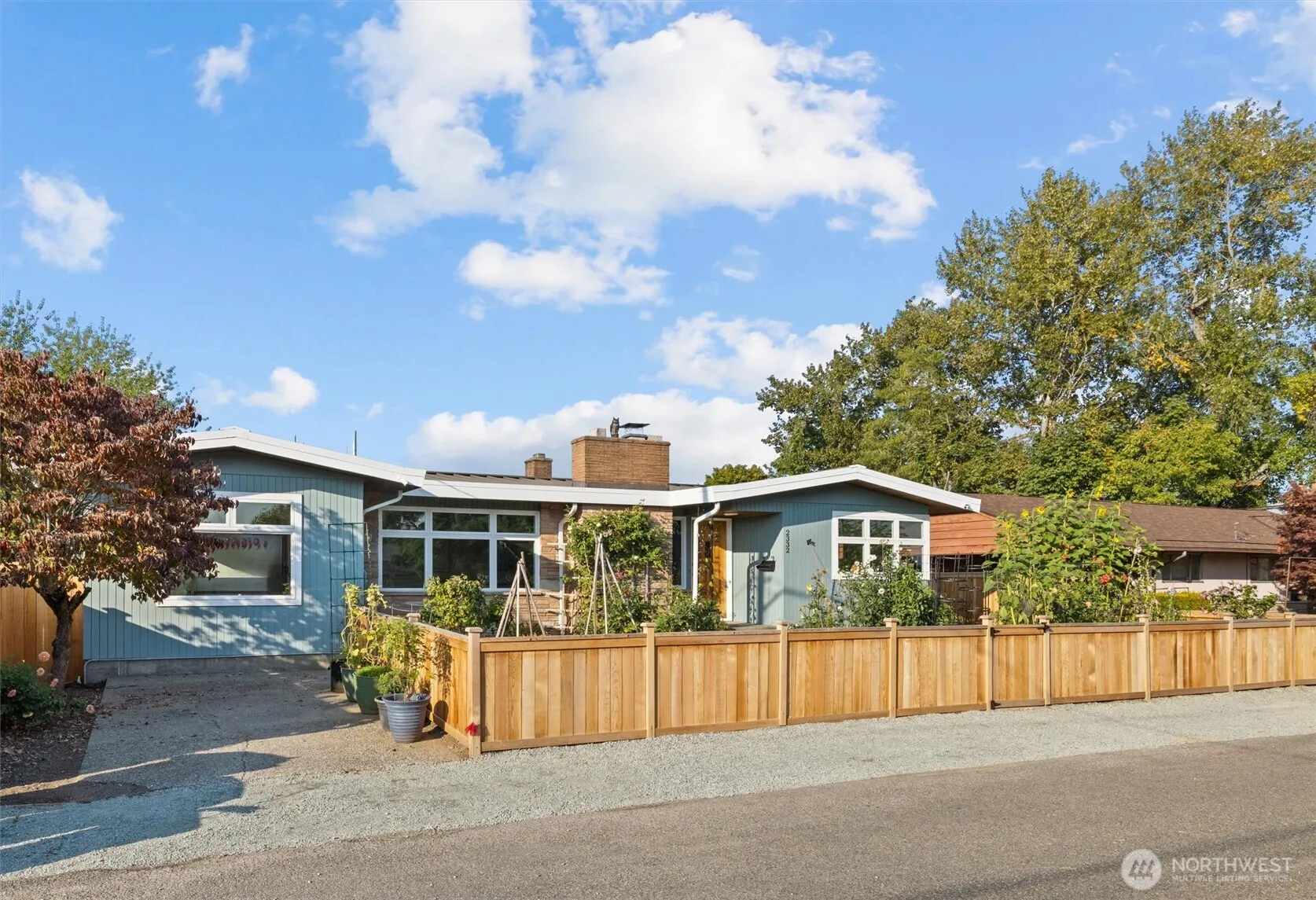 2332 S Juneau Street, Seattle