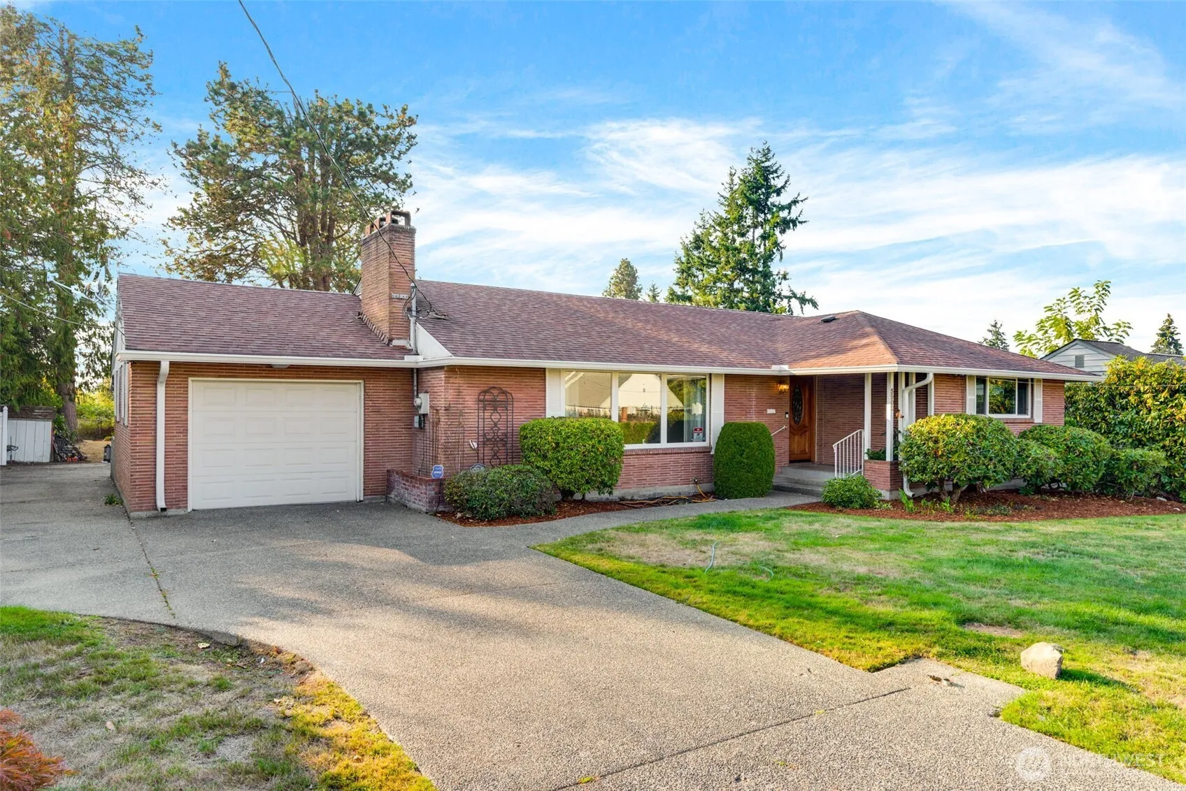 Property photo for 5902 S Sheridan Avenue, Tacoma photo 2