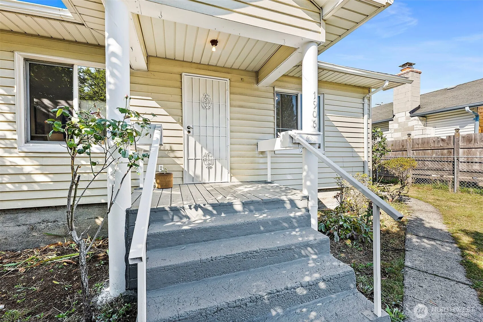 Property photo for 1906 S Hosmer, Tacoma photo 3