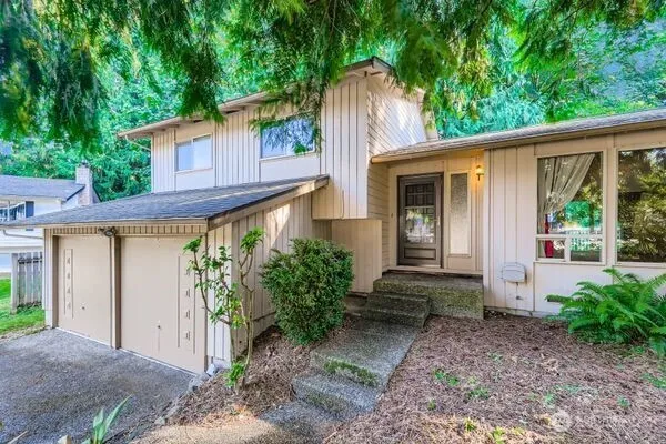 Property photo for 114 212th Street Se, Bothell photo 4