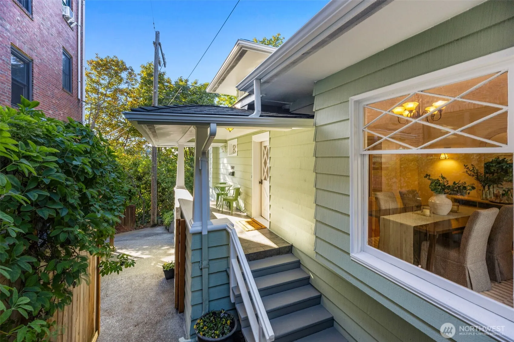 Property photo for 1508 Galer Place N, Seattle photo 2