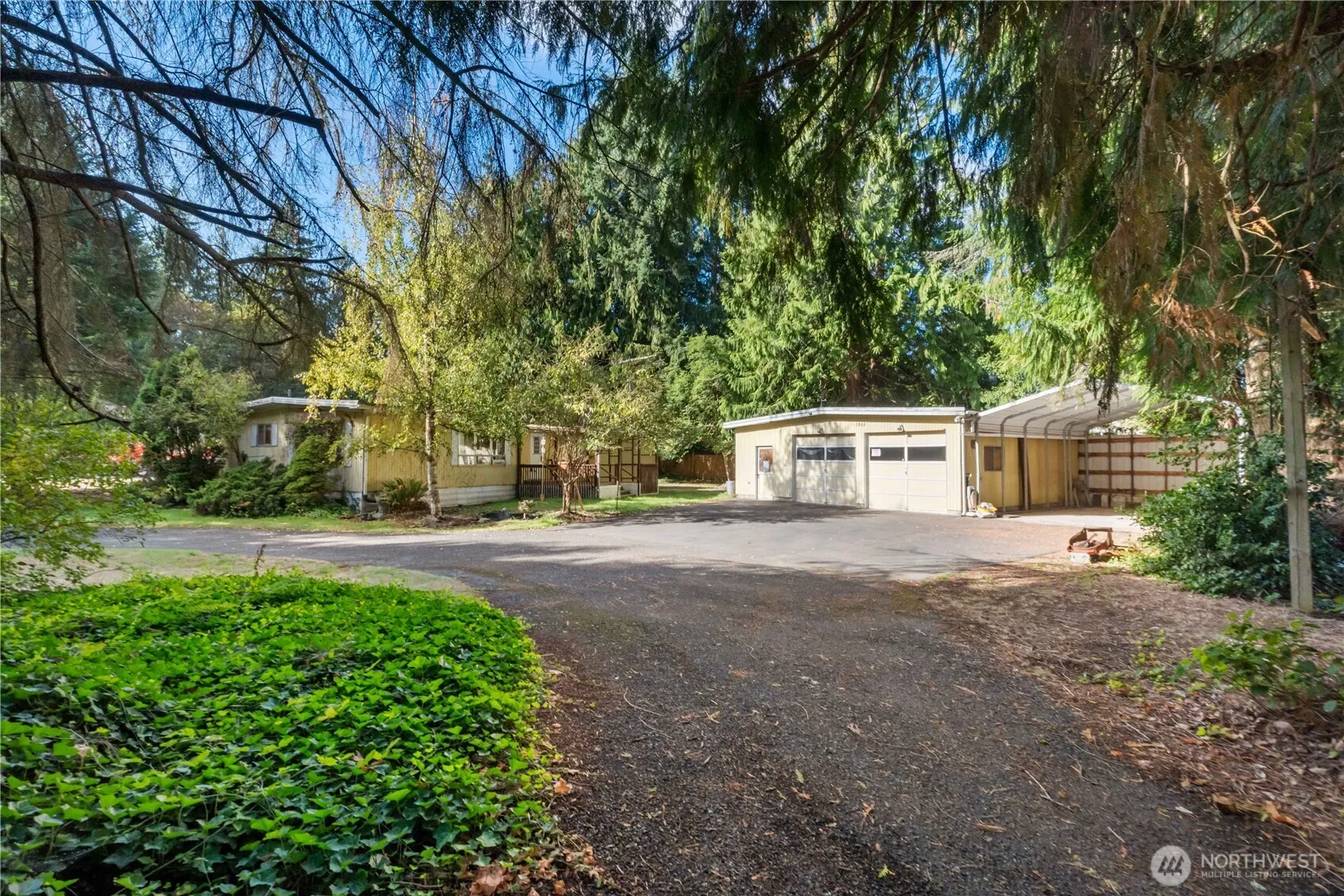 Property photo for 13902 E 51st Avenue E, Tacoma photo 5