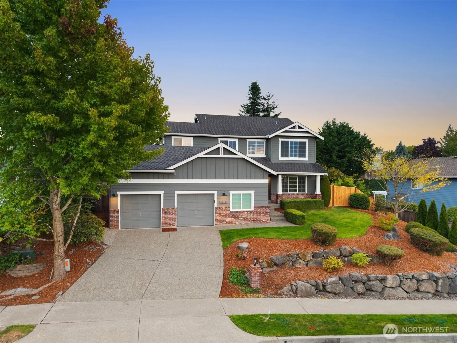 Property photo for 4218 41st Street Ne, Tacoma photo 2