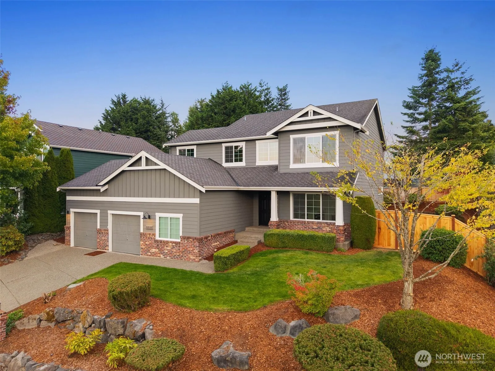 Property photo for 4218 41st Street Ne, Tacoma photo 3