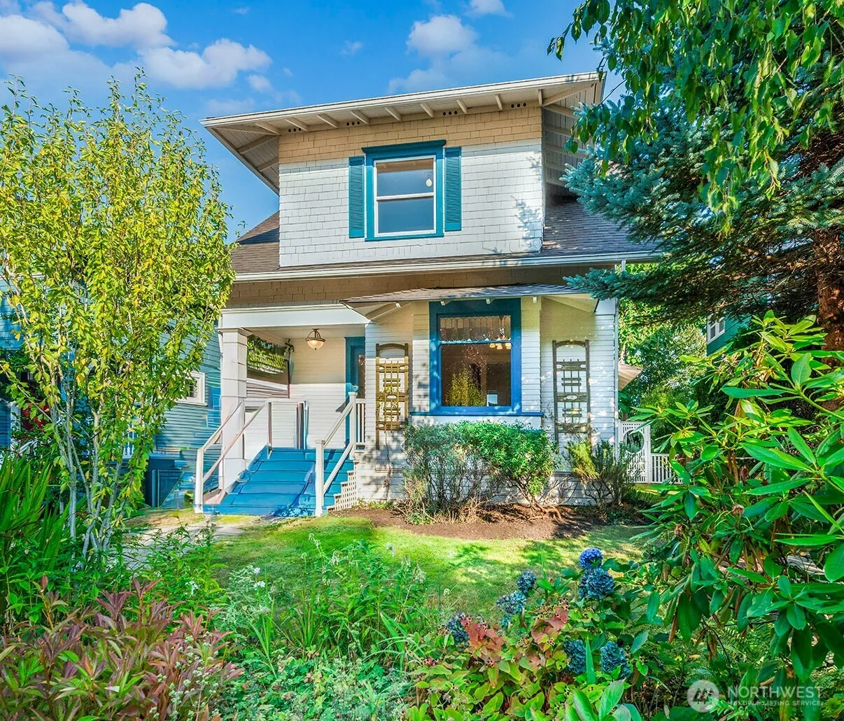 Property photo for 1242 16th Avenue E, Seattle