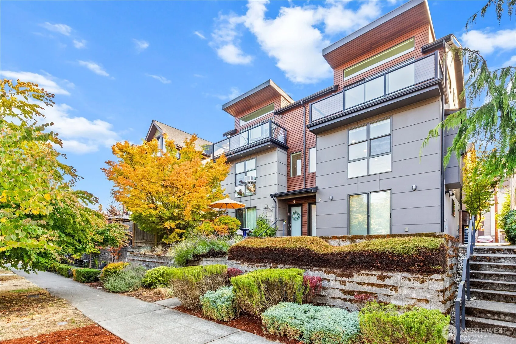 Property photo for 1506 Sw 44th Ave #b, Seattle