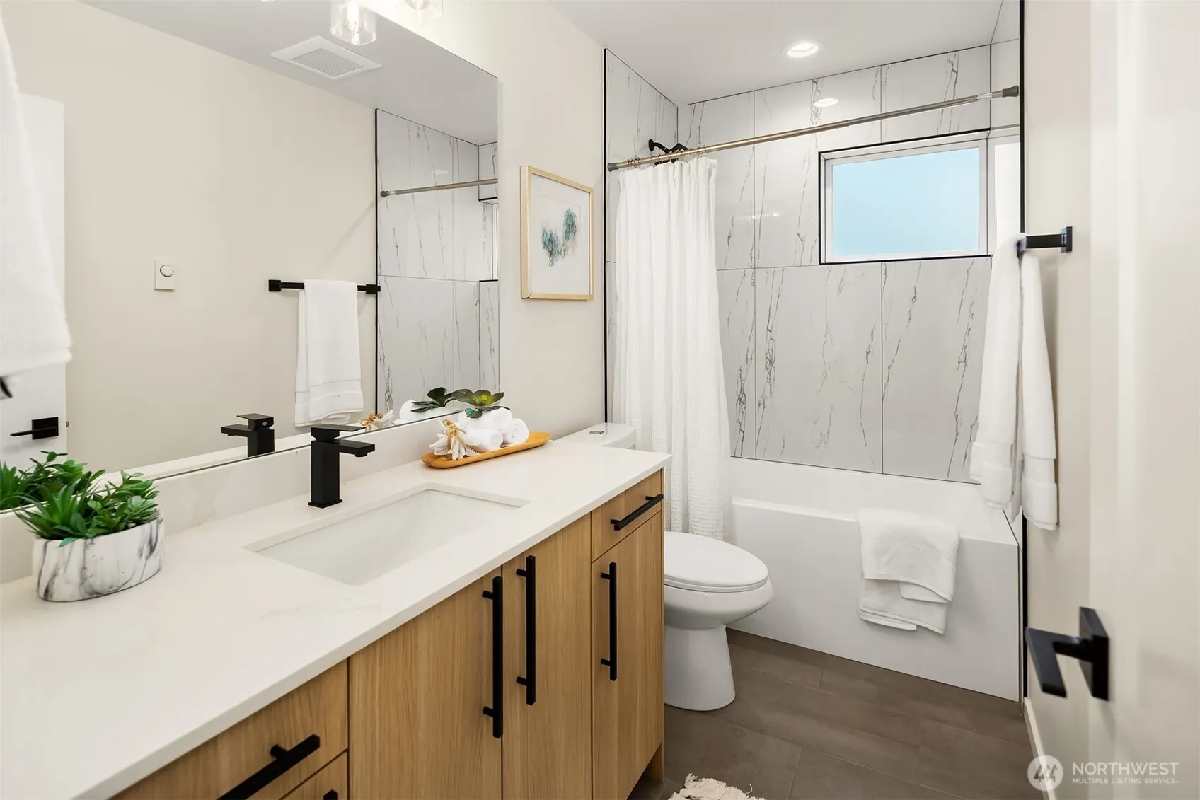 Property photo for 2844 Nw 62nd Street, Seattle photo 5