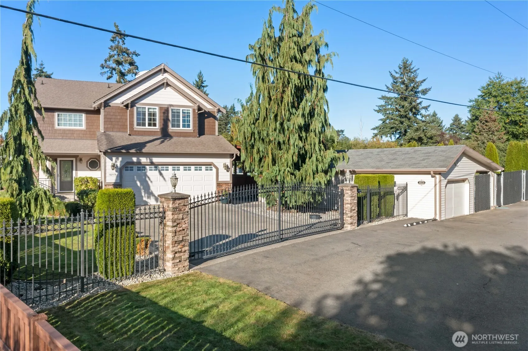Property photo for 10119 Vickery Avenue E, Tacoma photo 3
