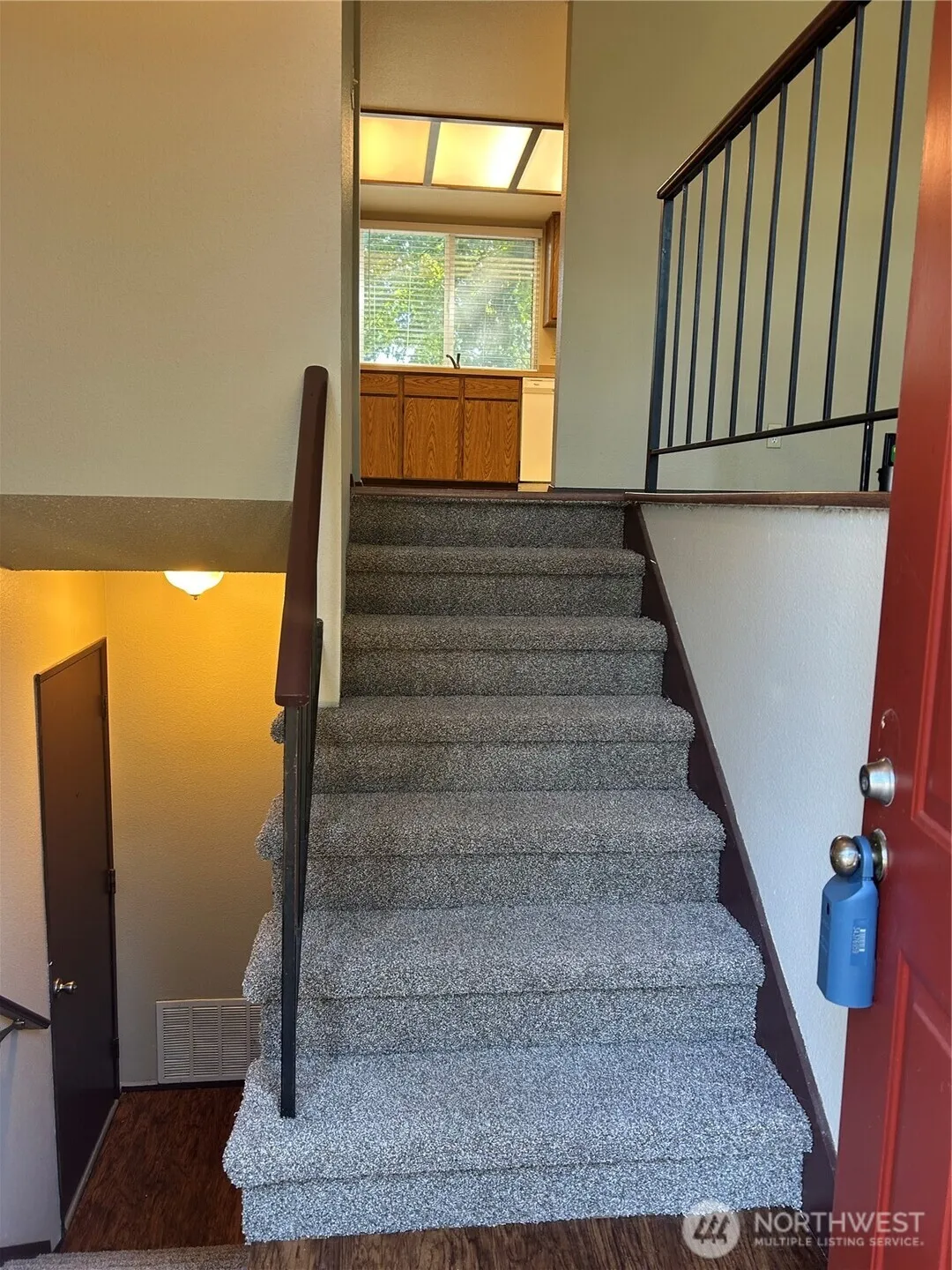 Property photo for 202 Vashon Avenue Se, Renton photo 3