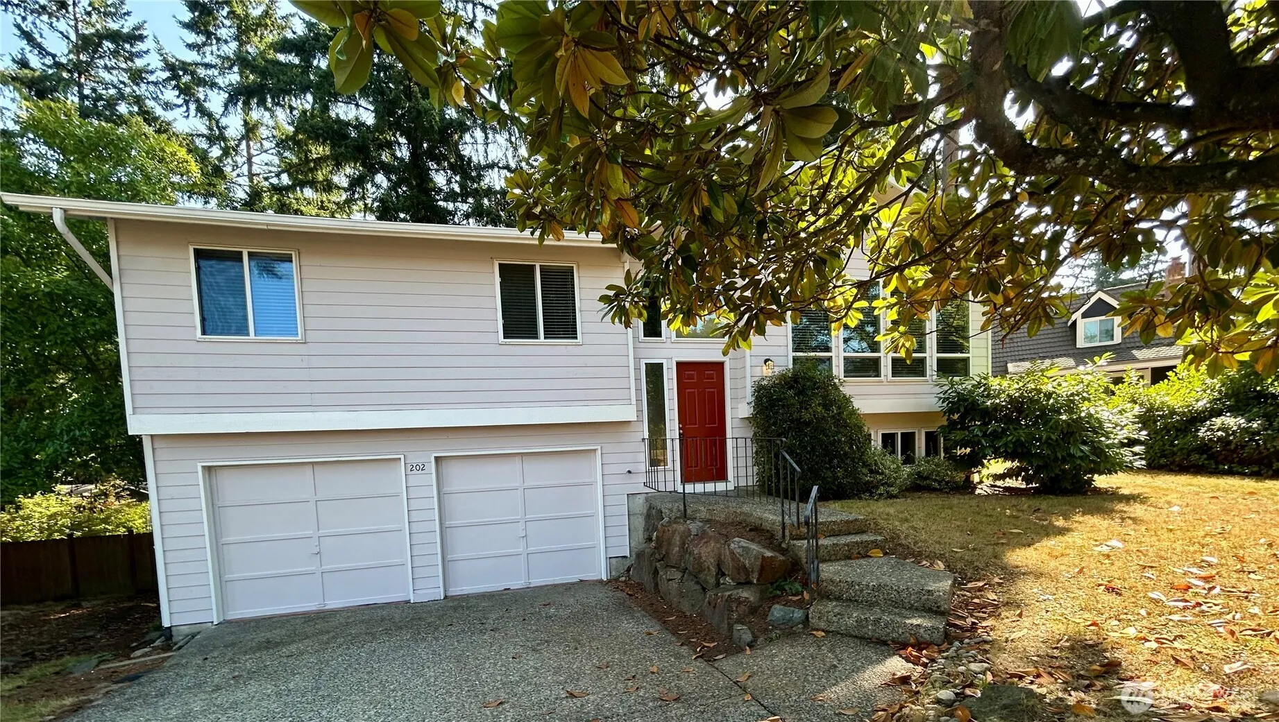 Property photo for 202 Vashon Avenue Se, Renton
