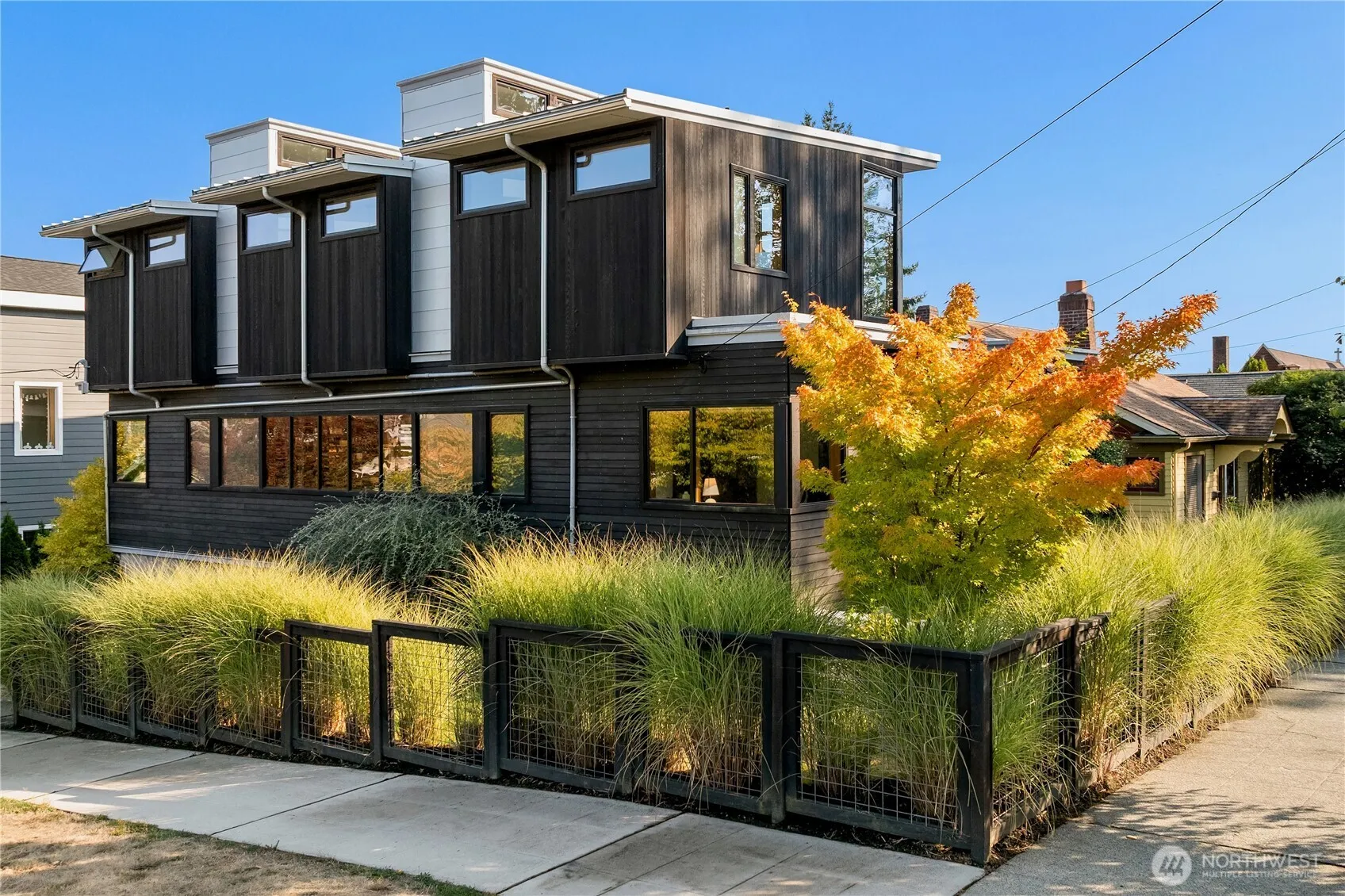 Property photo for 4030 Meridian Avenue N, Seattle