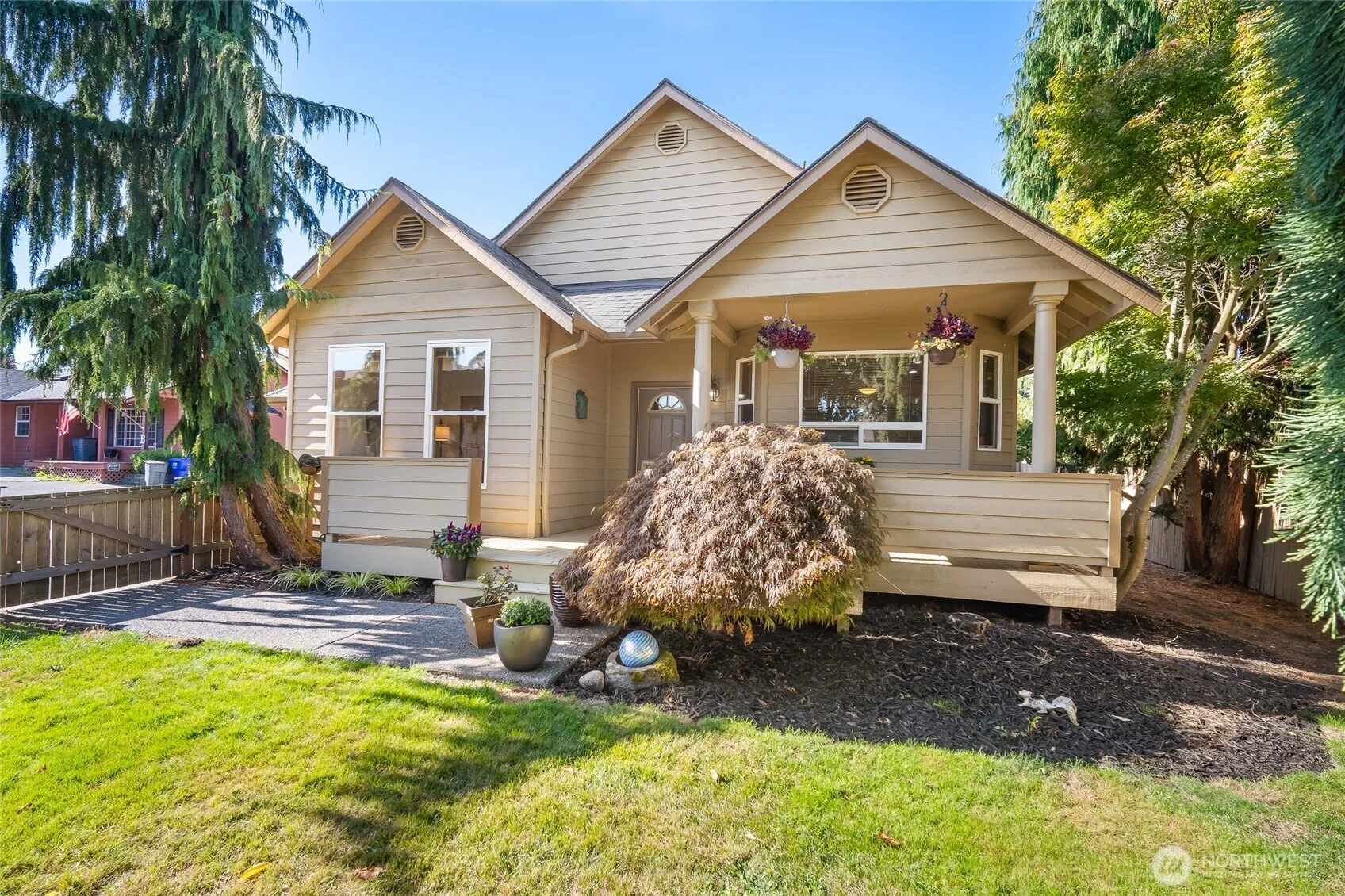 Property photo for 8010 Beverly Blvd #b, Everett