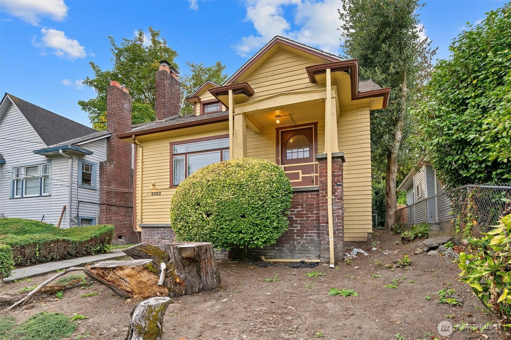Property photo for 6063 6th Avenue Ne, Seattle