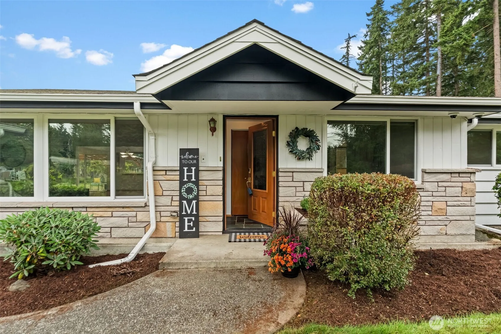 Property photo for 9706 118th Street E, Puyallup photo 3