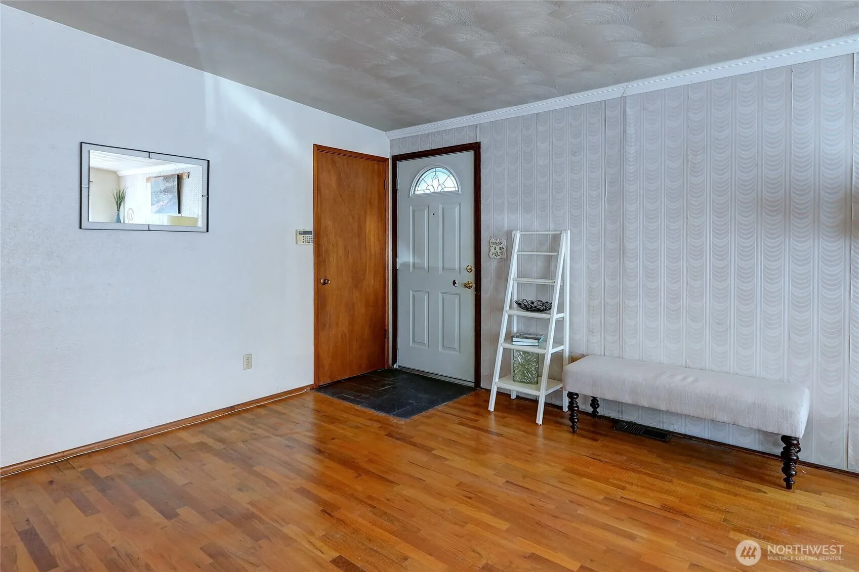 Property photo for 1730 N Narrows Drive, Tacoma photo 5