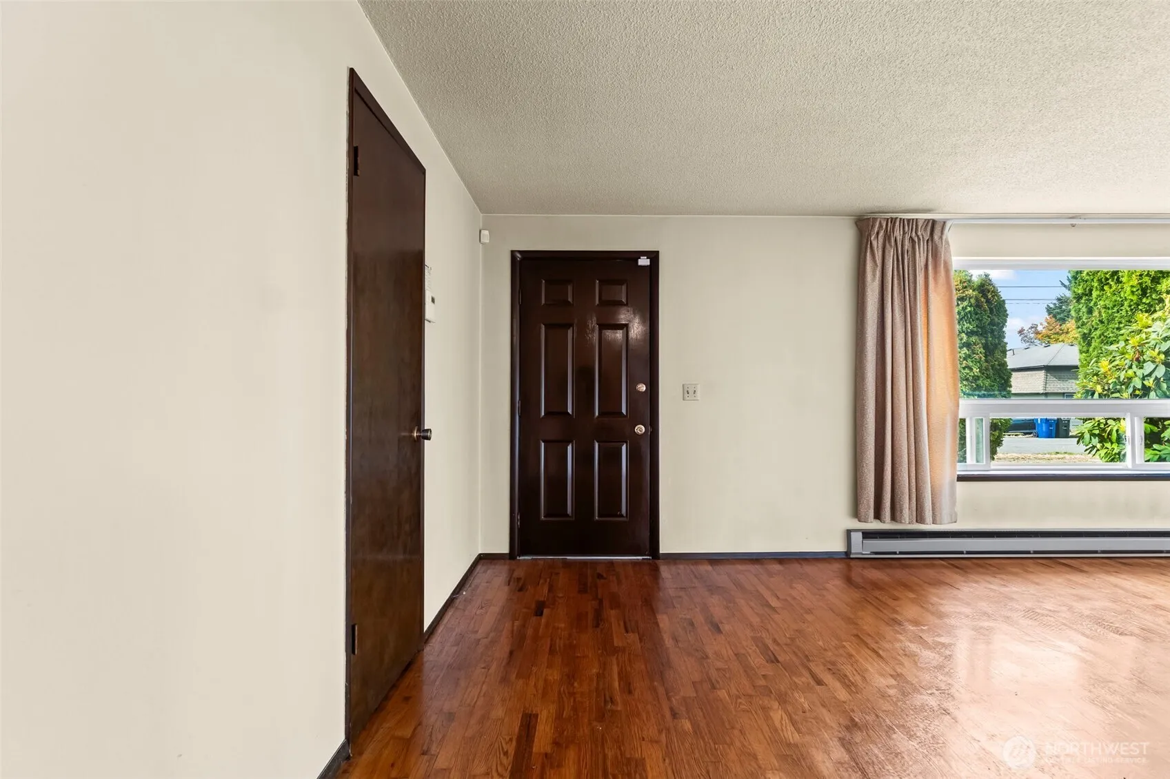 Property photo for 8809 S Park Avenue, Tacoma photo 3