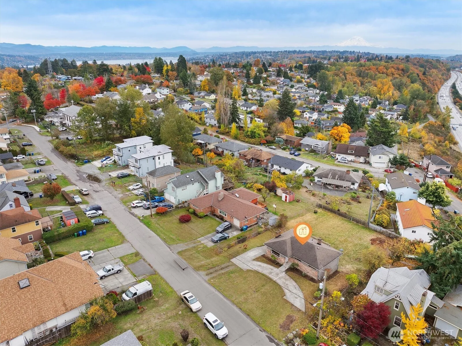 Property photo for 2823 S Othello Street, Seattle photo 4