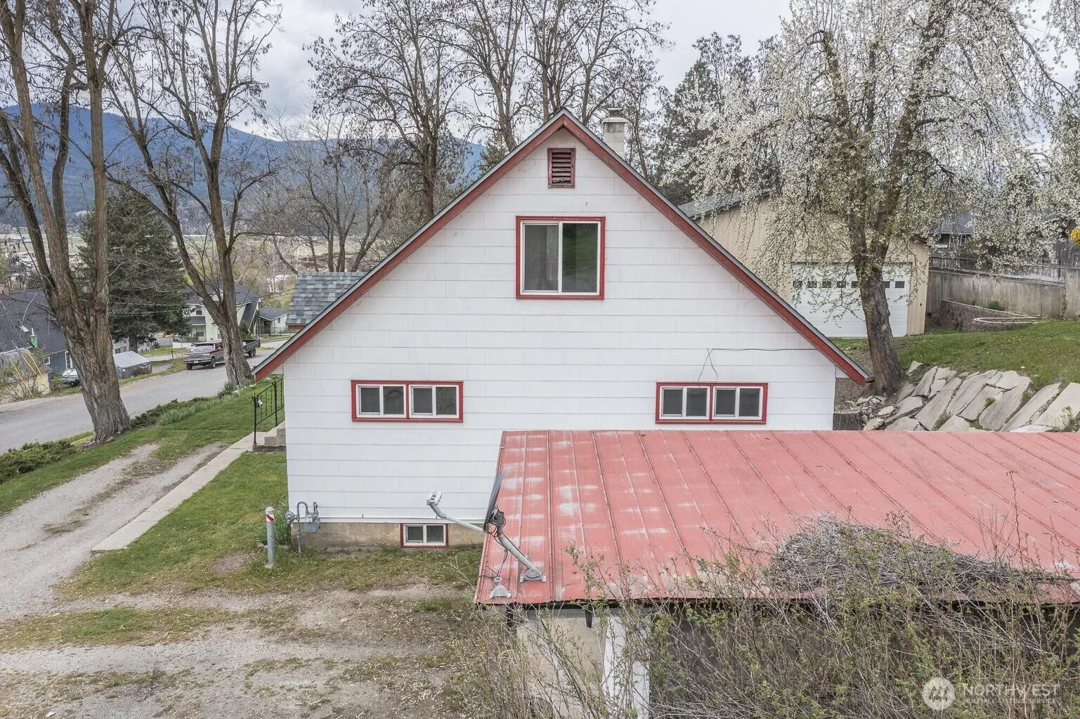 Property photo for 159 E 10th Avenue, Colville photo 3