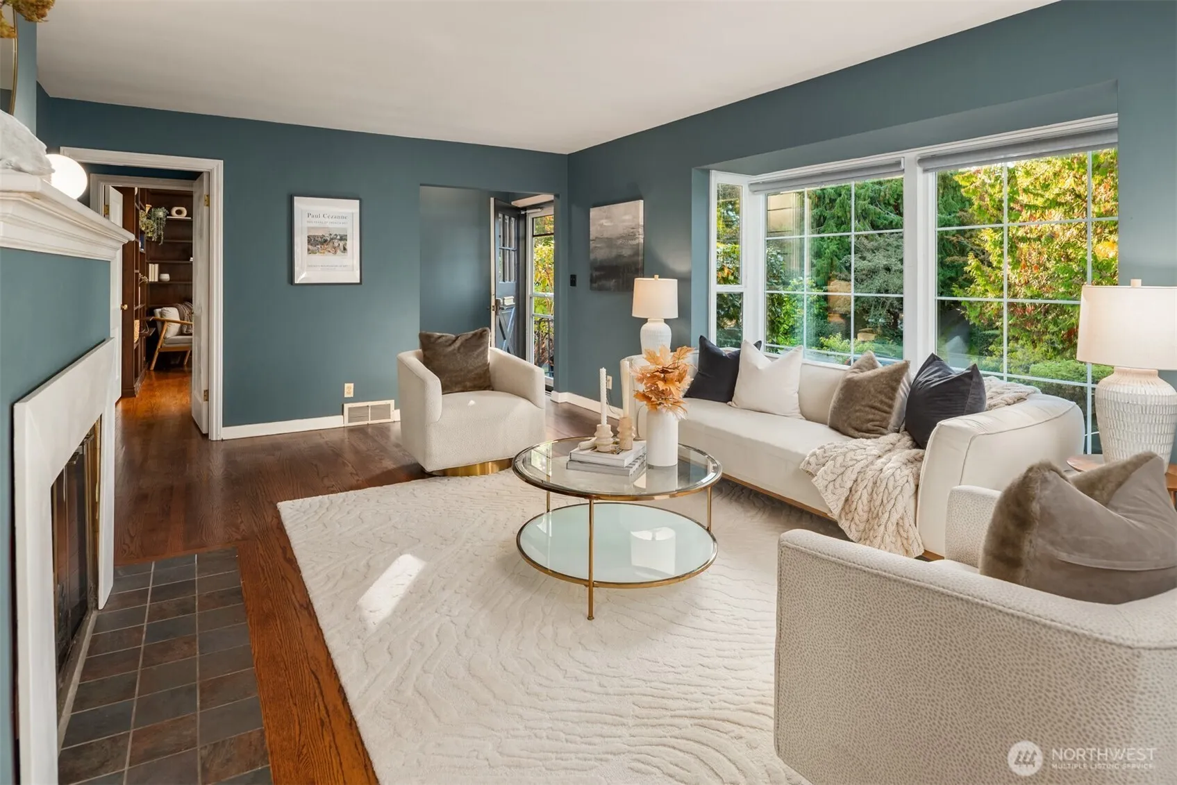 Property photo for 9304 Fauntleroy Way Sw, Seattle photo 4