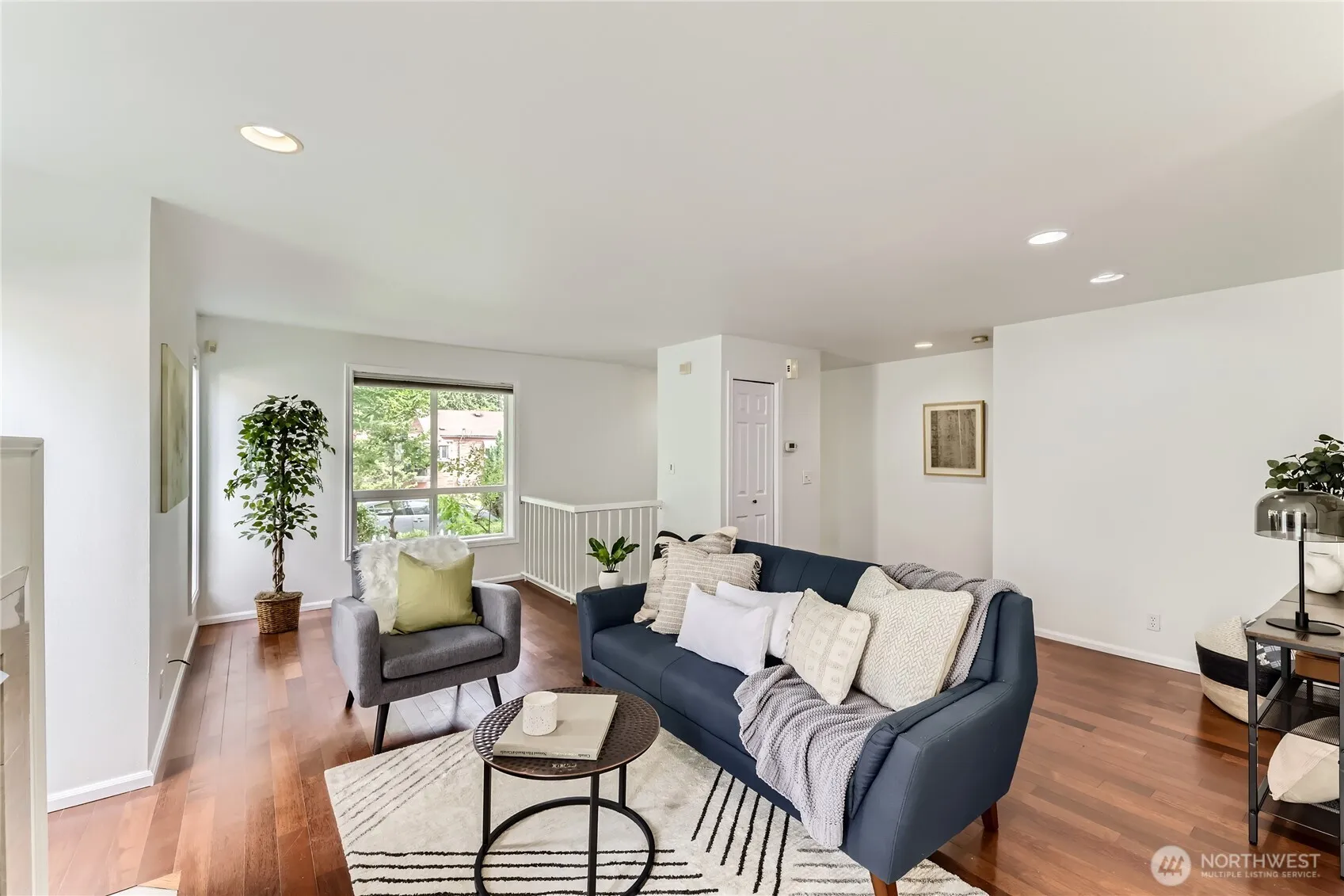 Property photo for 2801 Ne 130th Street #c101, Seattle photo 3