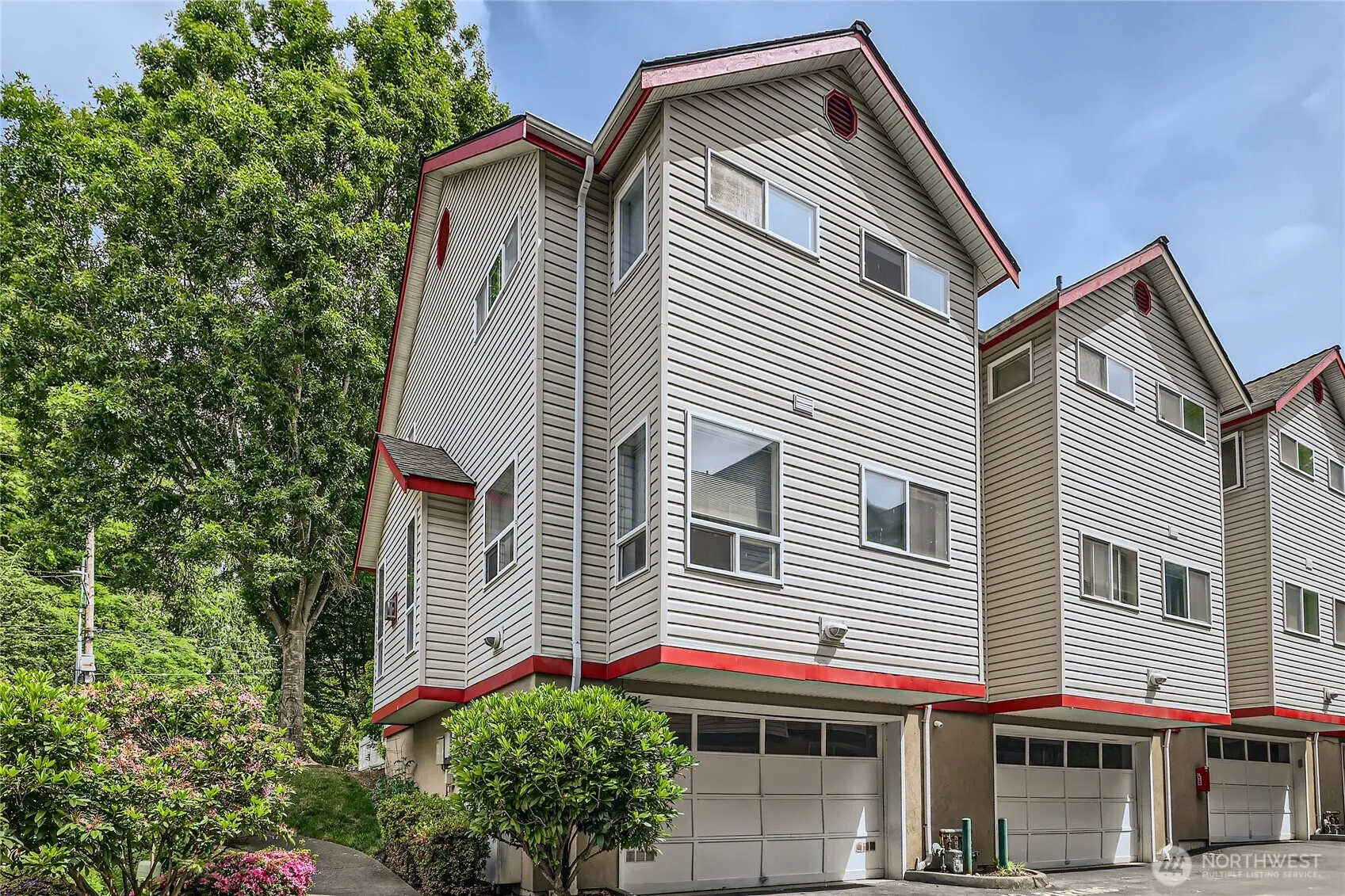 Property photo for 2801 Ne 130th Street #c101, Seattle