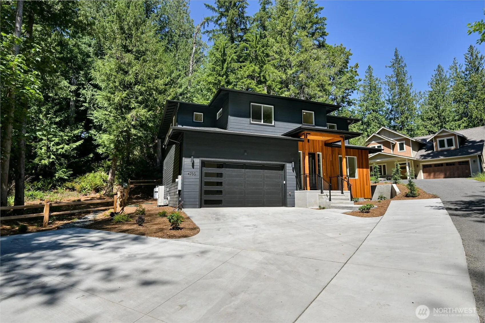 Property photo for 4750 Lost Creek Lane, Bellingham photo 3