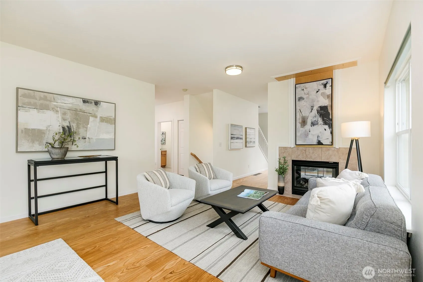 Property photo for 111 Nw 125th Street, Seattle photo 4