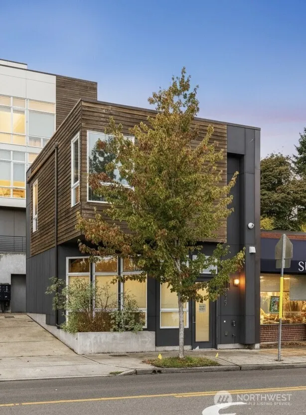 Property photo for 7327 35th Avenue Ne, Seattle