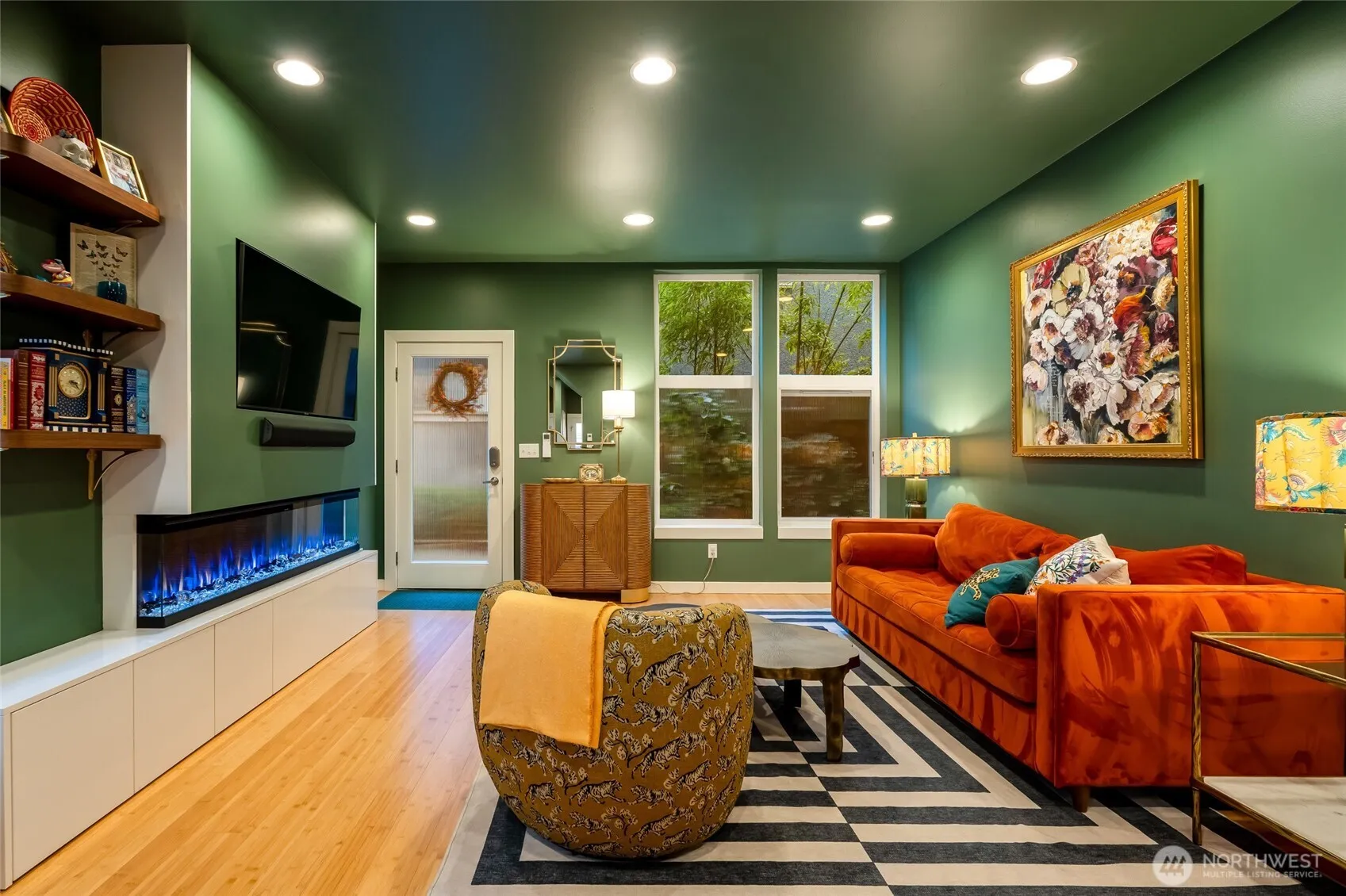 Property photo for 2204 California Avenue Sw #a, Seattle photo 3