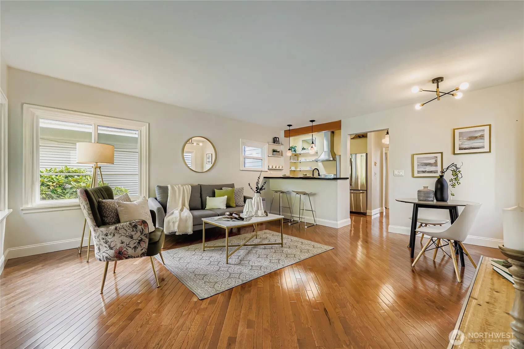 Property photo for 359 N 75th Street, Seattle photo 3