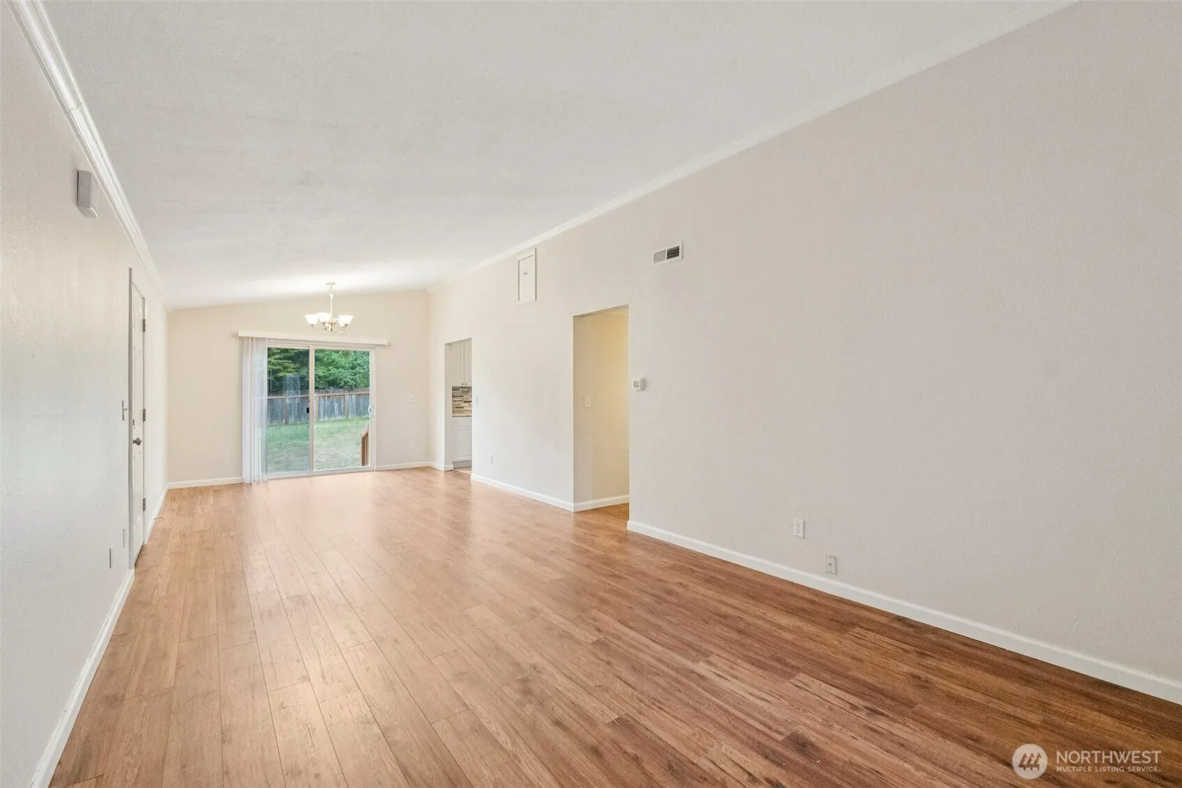 Property photo for 2927 Forest Rim Court S, Puyallup photo 5