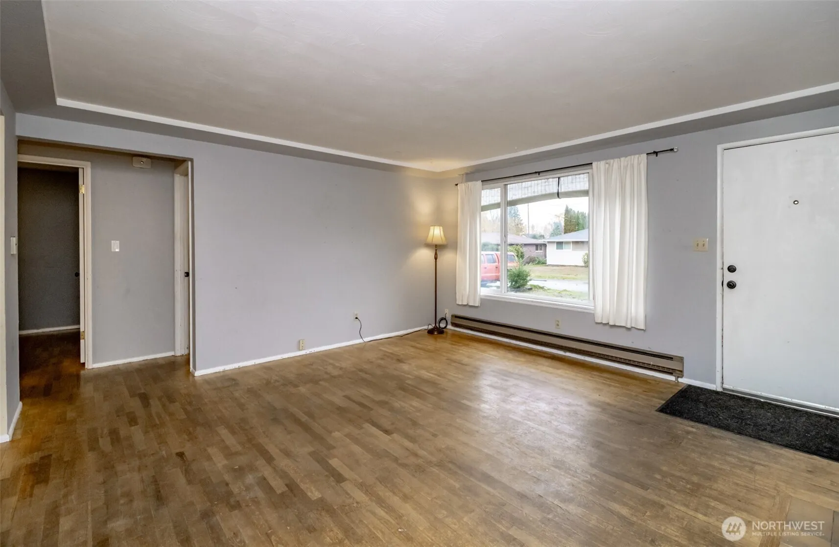 Property photo for 8429 East E Street, Tacoma photo 3