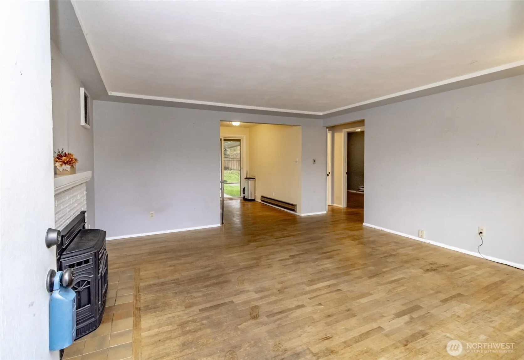 Property photo for 8429 East E Street, Tacoma photo 2