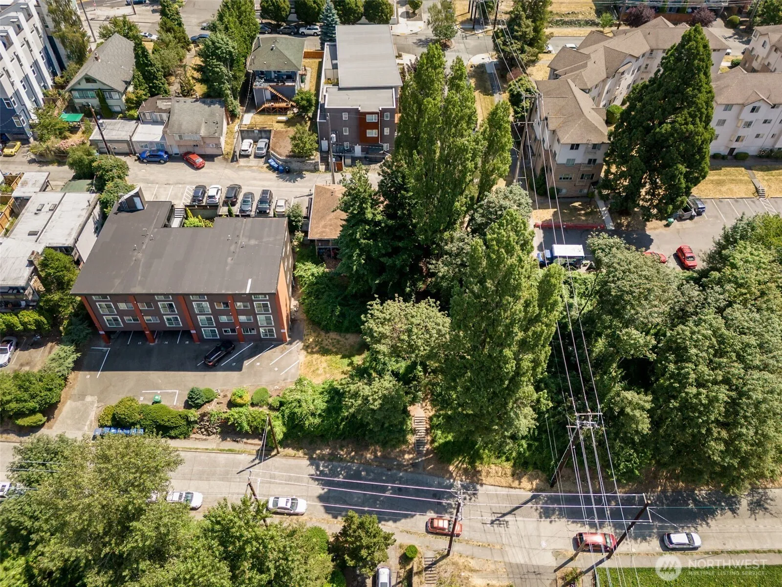 Property photo for 1306 S Bayview Street, Seattle photo 5