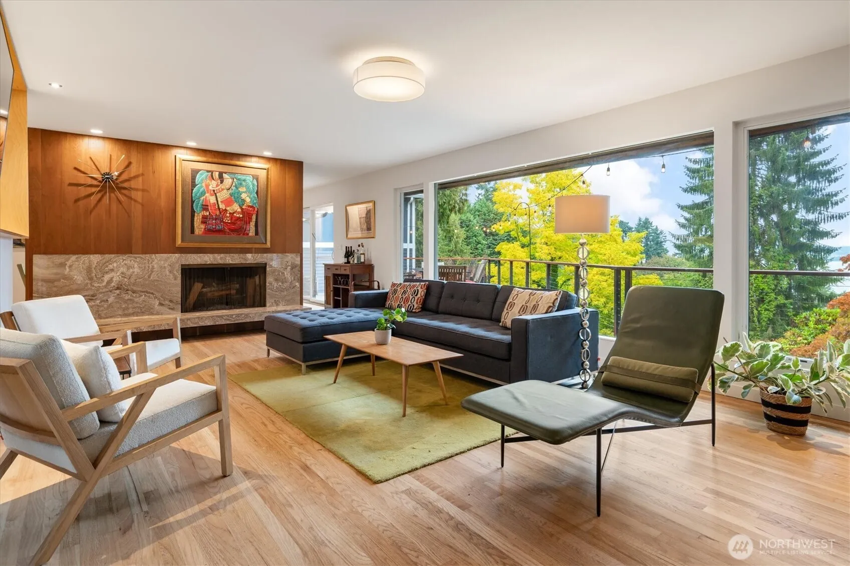 Property photo for 13558 41st Avenue Ne, Seattle photo 4