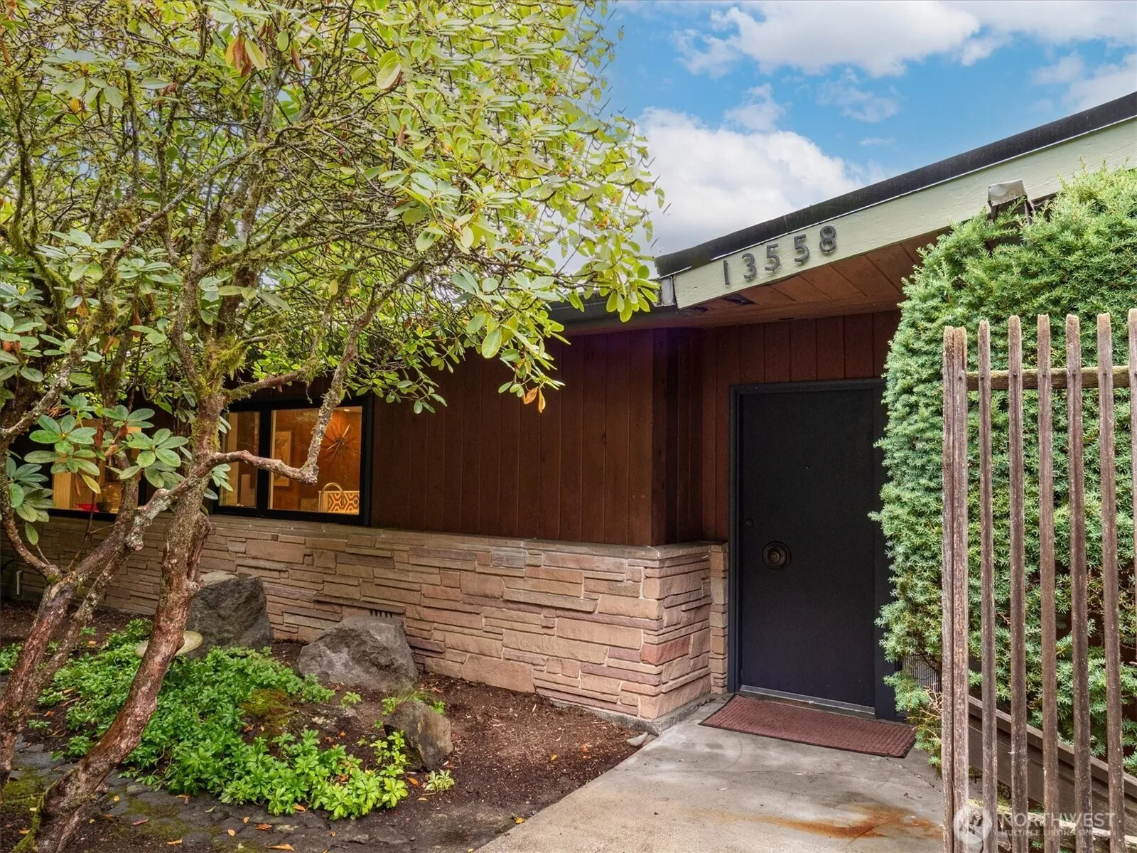 Property photo for 13558 41st Avenue Ne, Seattle