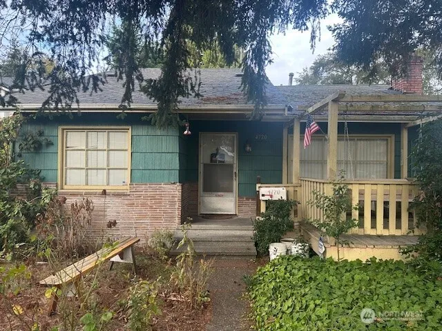 Property photo for 4720 S Puget Sound Avenue, Tacoma photo 2
