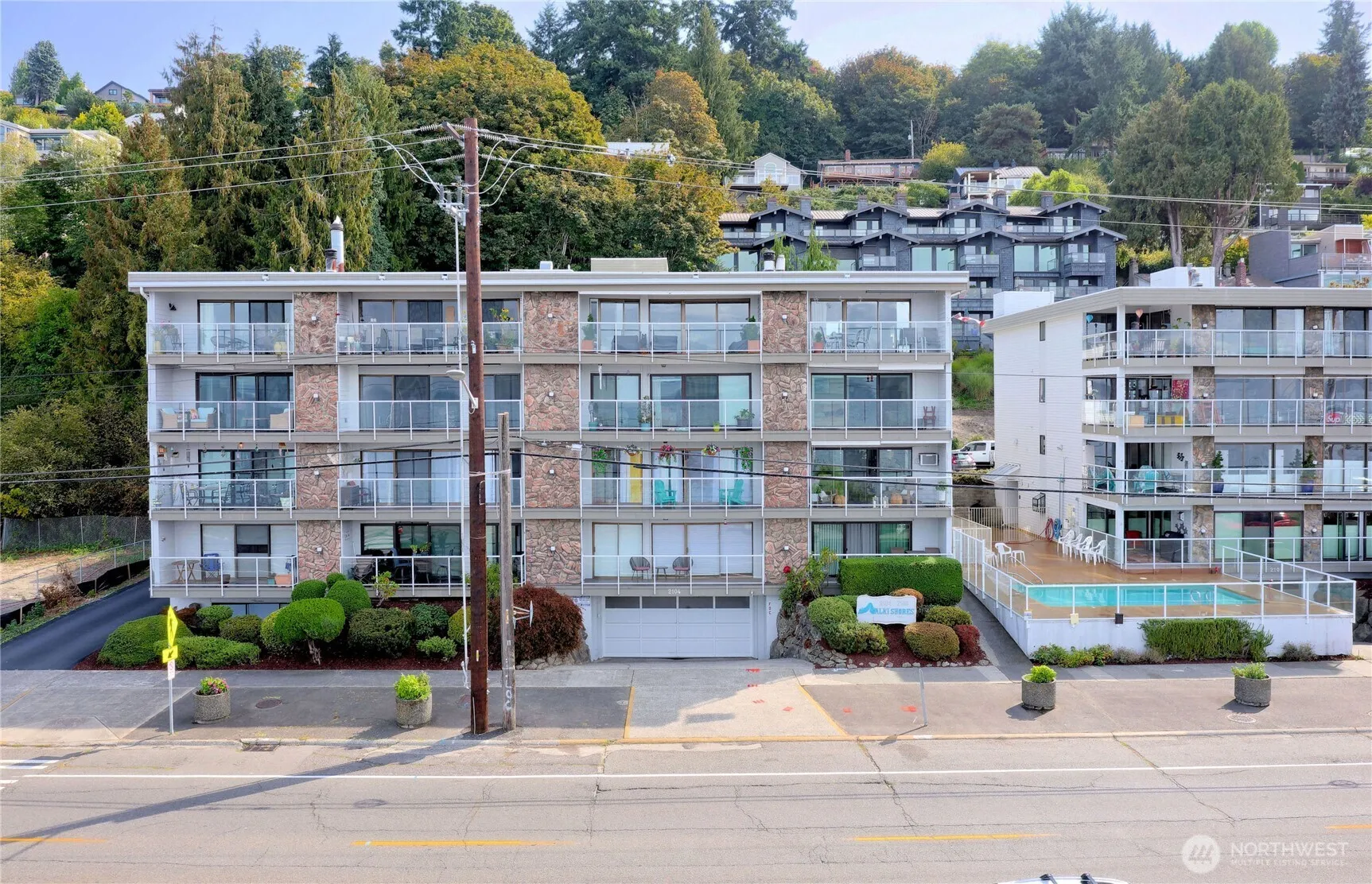 Property photo for 2104 Alki Avenue Sw #205, Seattle photo 2