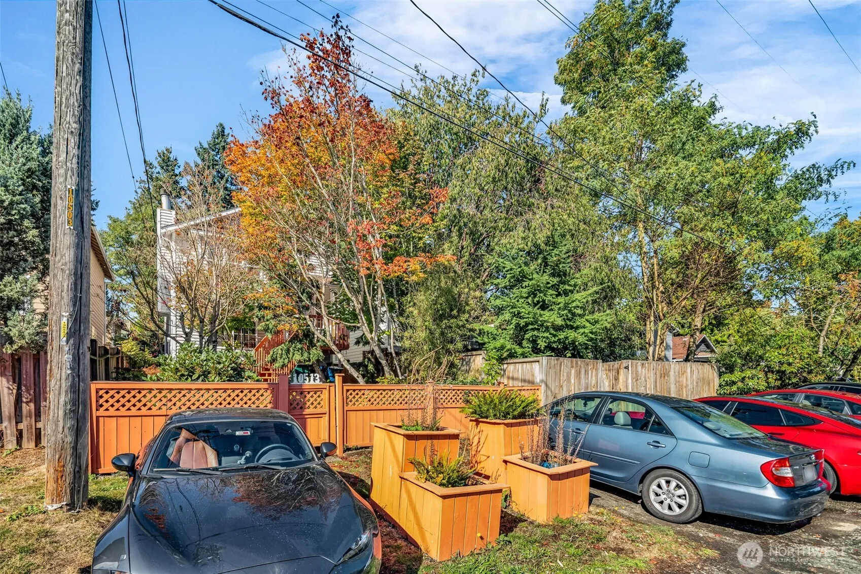 Property photo for 10513 Whitman Avenue N, Seattle photo 2
