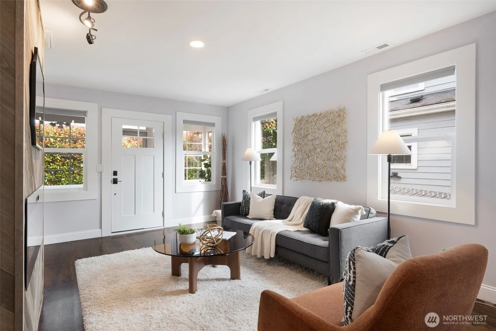 Property photo for 2727 S Judkins Street, Seattle photo 5