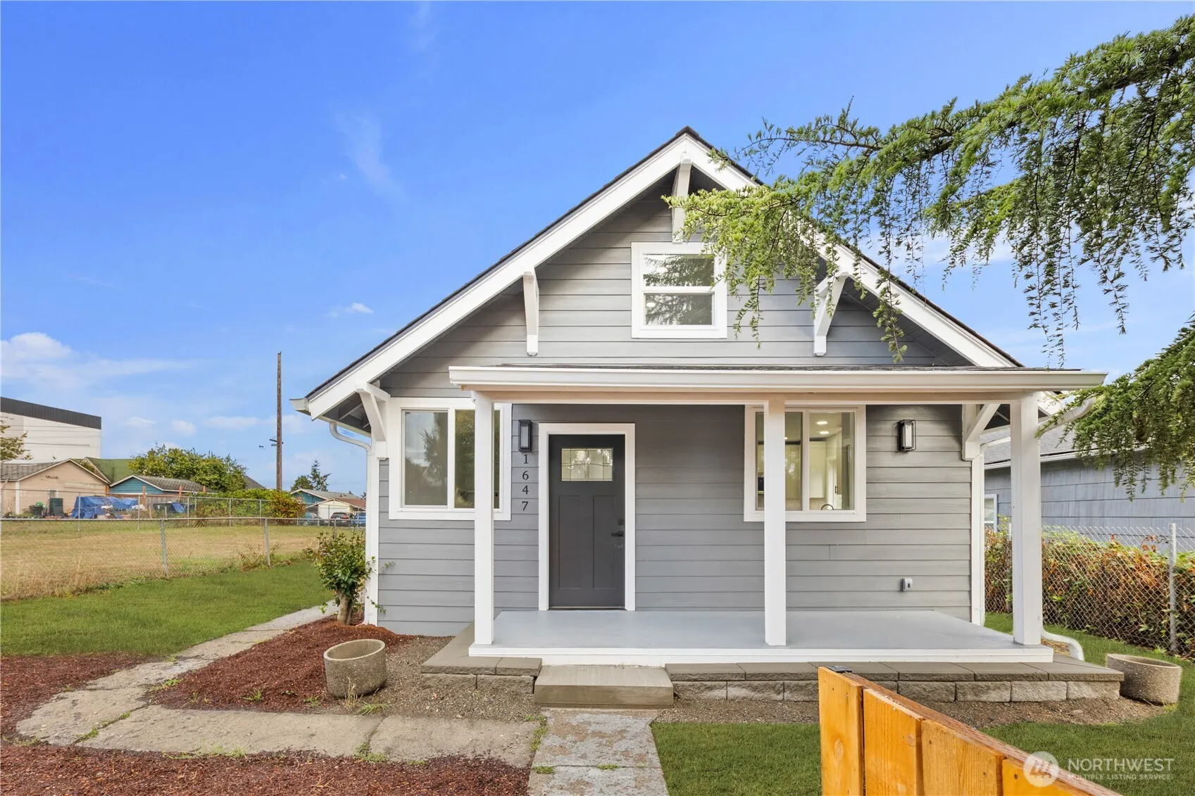 Property photo for 1647 E Wright Avenue, Tacoma