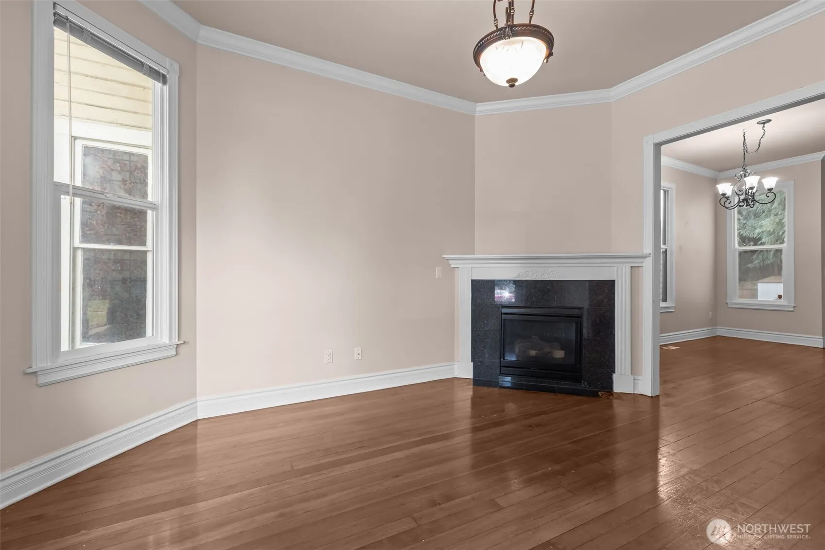 Property photo for 815 S L Street, Tacoma photo 2